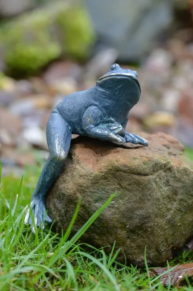 Kletternde Frösche, 2er Set, Bronzeoptik 